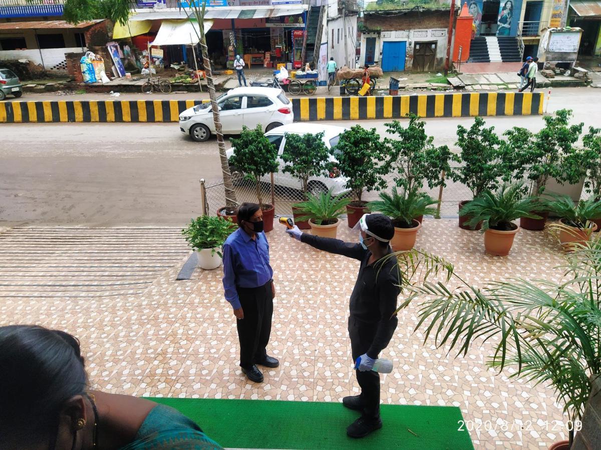 Hotel Radiance Courtyard Varanasi Dış mekan fotoğraf