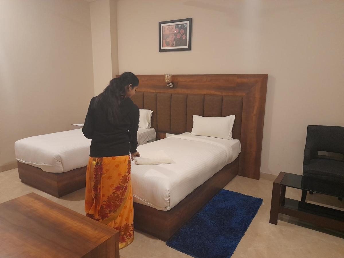 Hotel Radiance Courtyard Varanasi Dış mekan fotoğraf