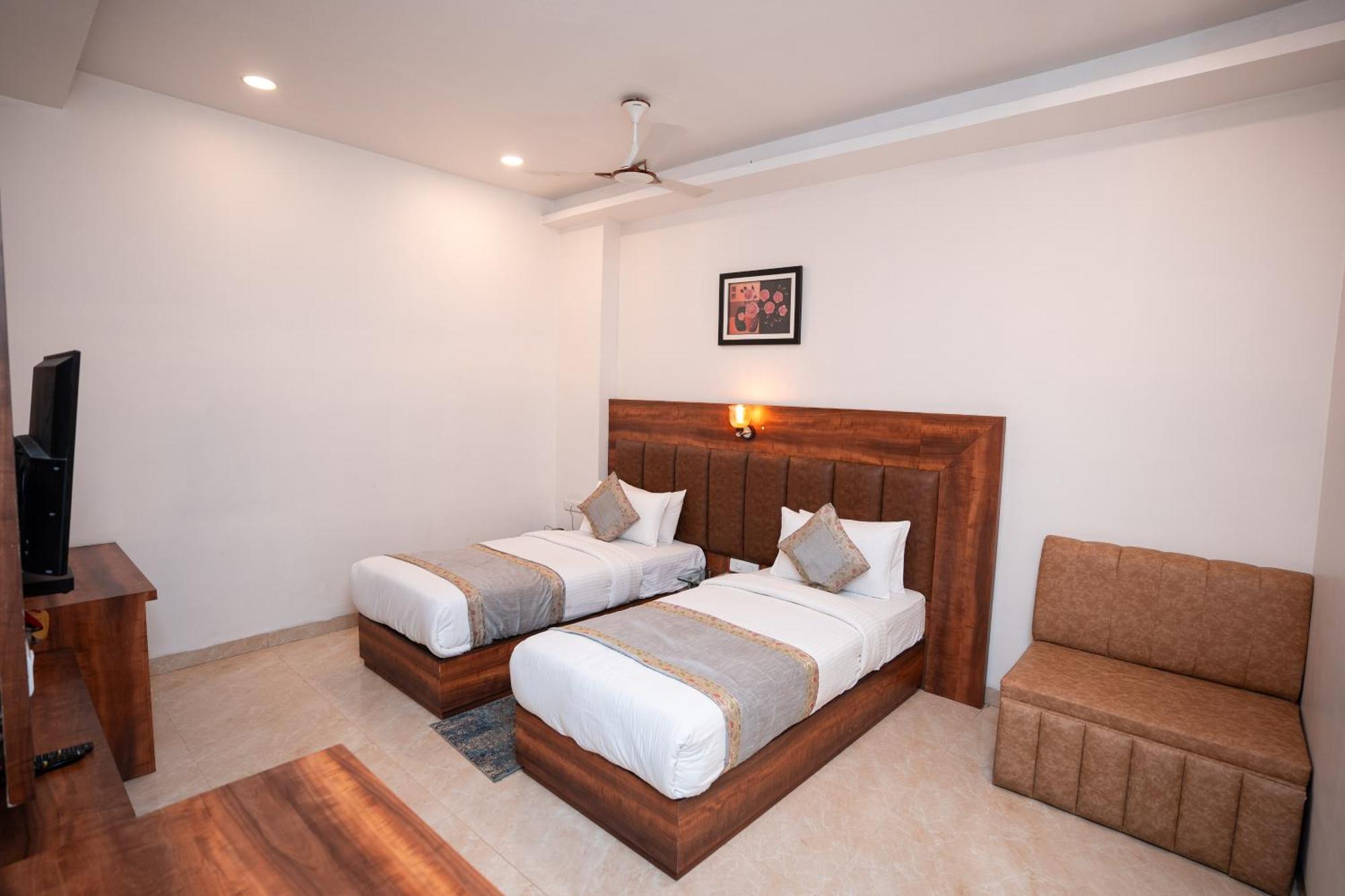 Hotel Radiance Courtyard Varanasi Dış mekan fotoğraf