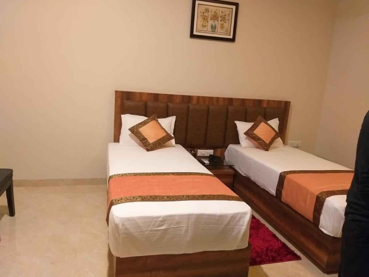 Hotel Radiance Courtyard Varanasi Dış mekan fotoğraf